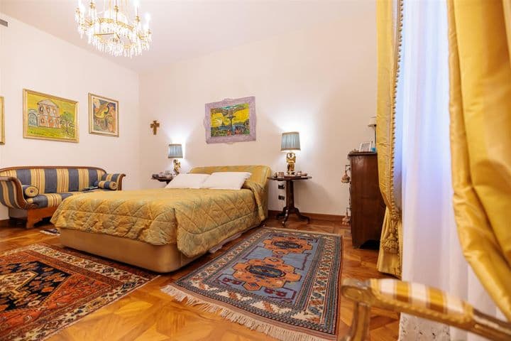 4 bedrooms apartment for sale in Florence, Italy - Image 10