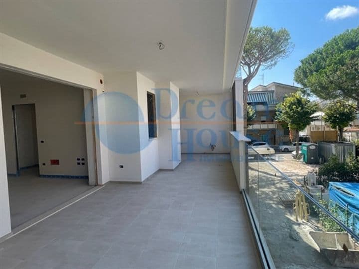 Apartment for sale in Tortoreto, Italy - Image 10