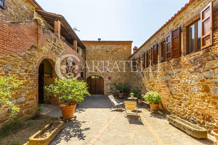 5 bedrooms house for sale in Trequanda, Italy - Image 2