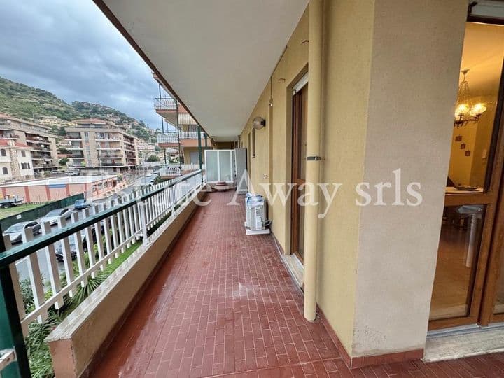 1 bedroom apartment for sale in Ventimiglia, Italy - Image 10