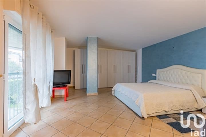 3 bedrooms apartment for sale in Cantu, Italy - Image 10