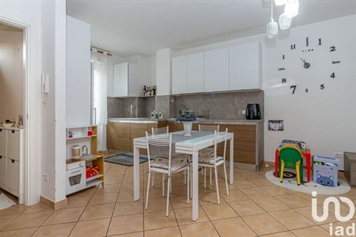 3 bedrooms apartment for sale in Cantu, Italy - Image 5