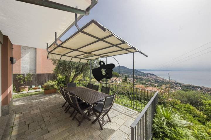 5 bedrooms house for sale in Varazze, Italy - Image 2