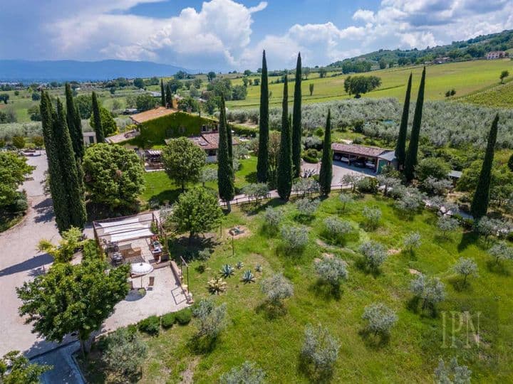 8 bedrooms house for sale in Assisi, Italy - Image 4