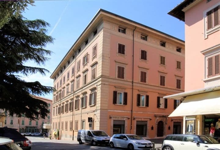 Apartment for sale in Montecatini-Terme, Italy - Image 8