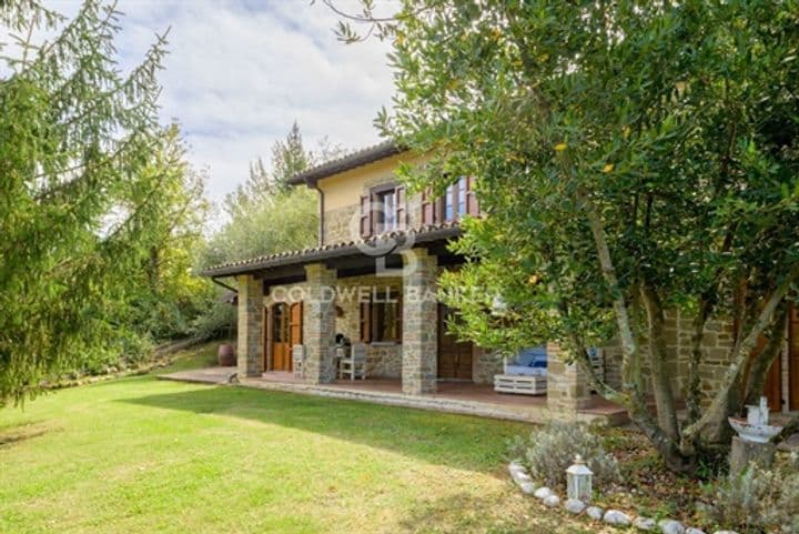 House for sale in Gubbio, Italy - Image 2