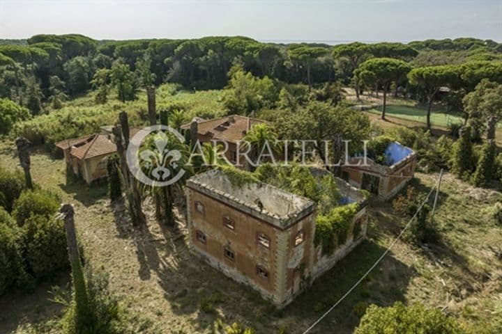 House for sale in Castagneto Carducci, Italy - Image 9