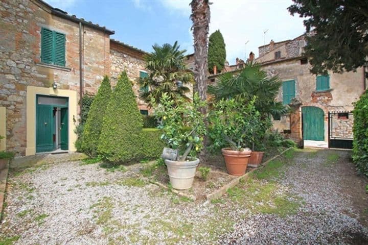 4 bedrooms house for sale in Torrita di Siena, Italy - Image 2