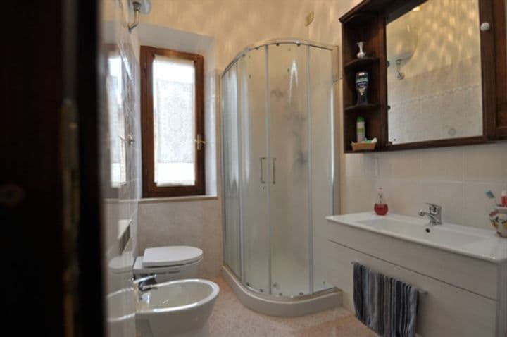 Apartment for sale in Pienza, Italy - Image 7