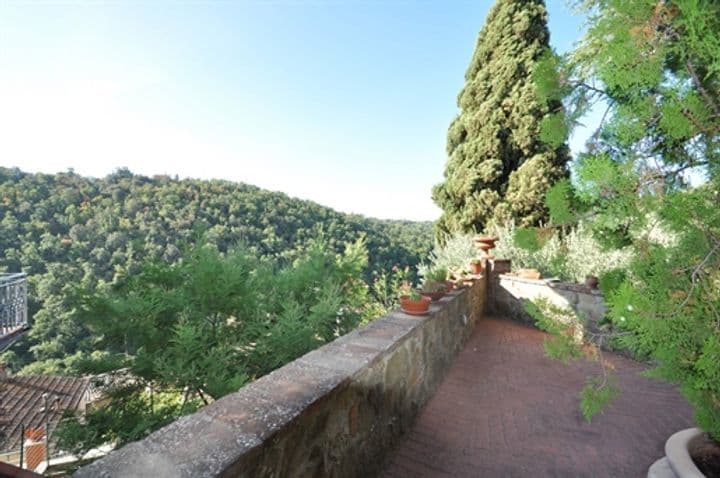 Apartment for sale in Sinalunga, Italy - Image 4