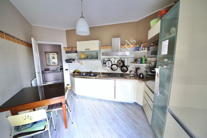 2 bedrooms apartment for sale in Bordighera, Italy - Image 8