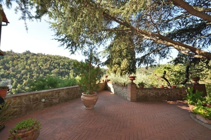 Apartment for sale in Sinalunga, Italy - Image 12