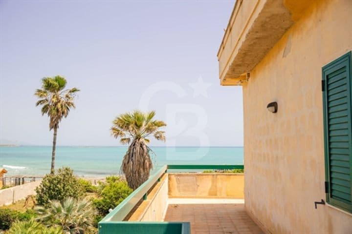 House for sale in Noto, Italy - Image 10