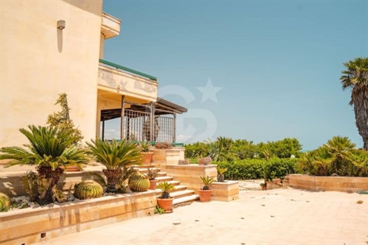 House for sale in Noto, Italy - Image 11