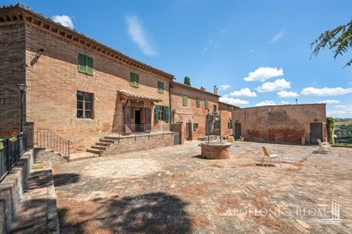 House for sale in Asciano, Italy - Image 3