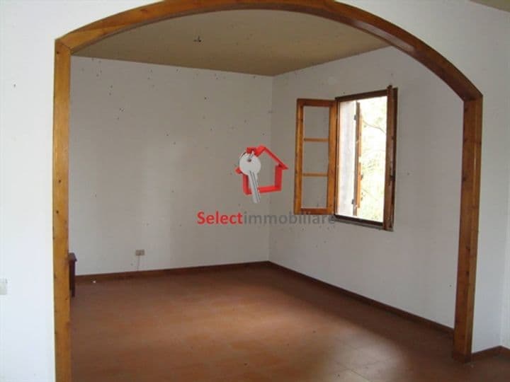 House for sale in Bagni di Lucca, Italy - Image 7