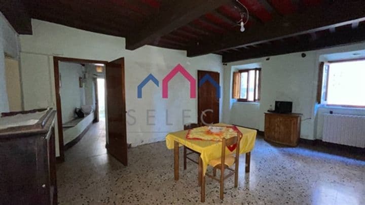 House for sale in Borgo a Mozzano, Italy - Image 4