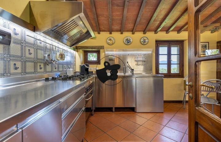 6 bedrooms other for sale in Arezzo, Italy - Image 30