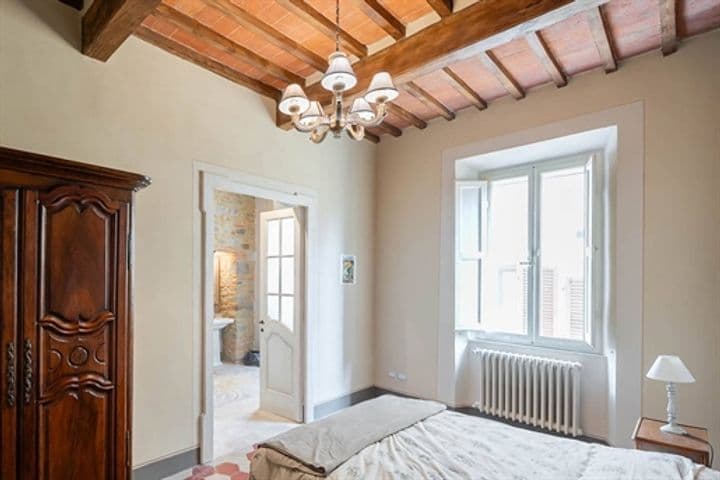 Apartment for sale in Cortona, Italy - Image 8