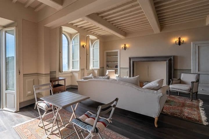 Apartment for sale in Cortona, Italy - Image 3