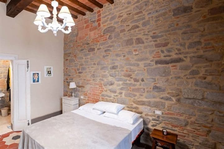 Apartment for sale in Cortona, Italy - Image 11