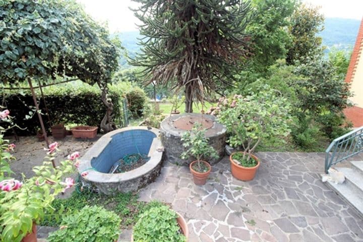 House for sale in Pescia, Italy - Image 2