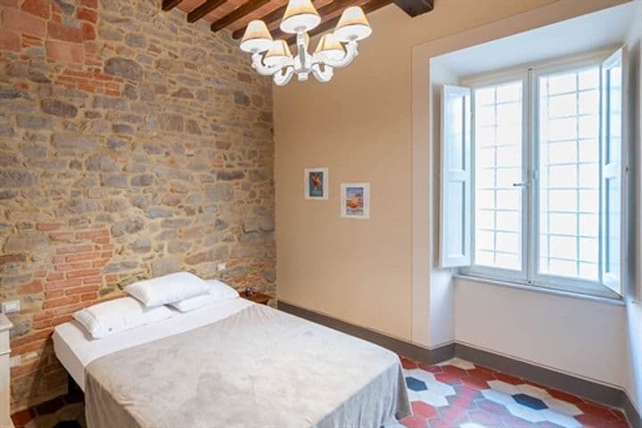 Apartment for sale in Cortona, Italy - Image 10