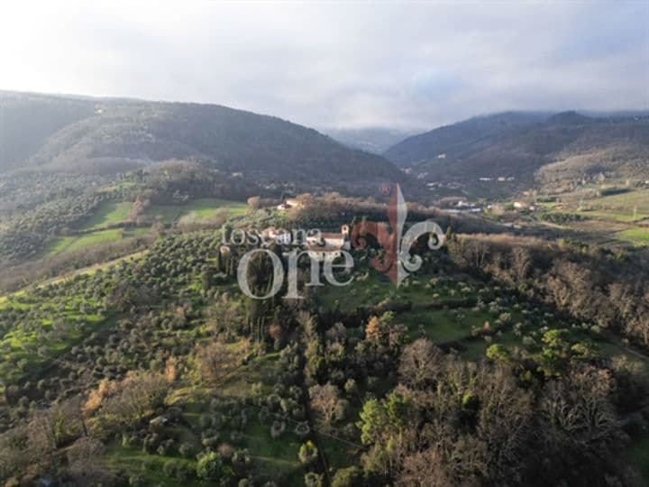 4 bedrooms house for sale in Pistoia, Italy - Image 2