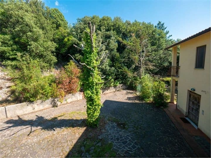 7 bedrooms house for sale in Perugia, Italy - Image 2