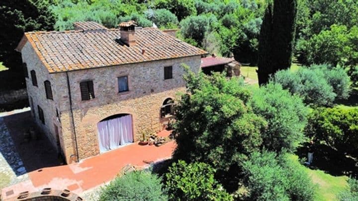 House for sale in Volterra, Italy