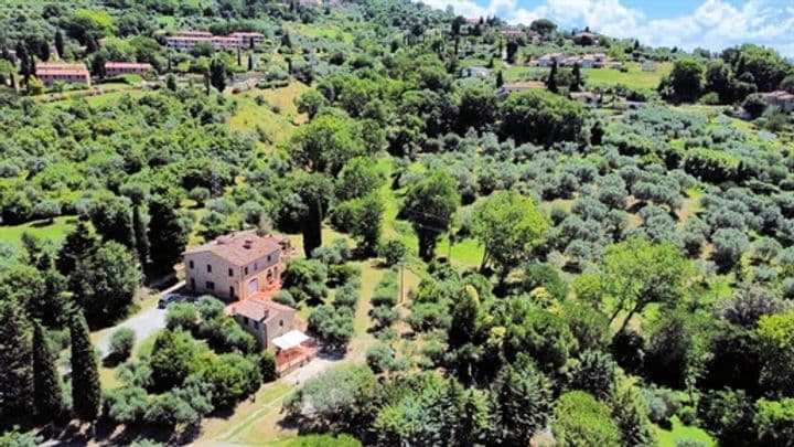 House for sale in Volterra, Italy - Image 7