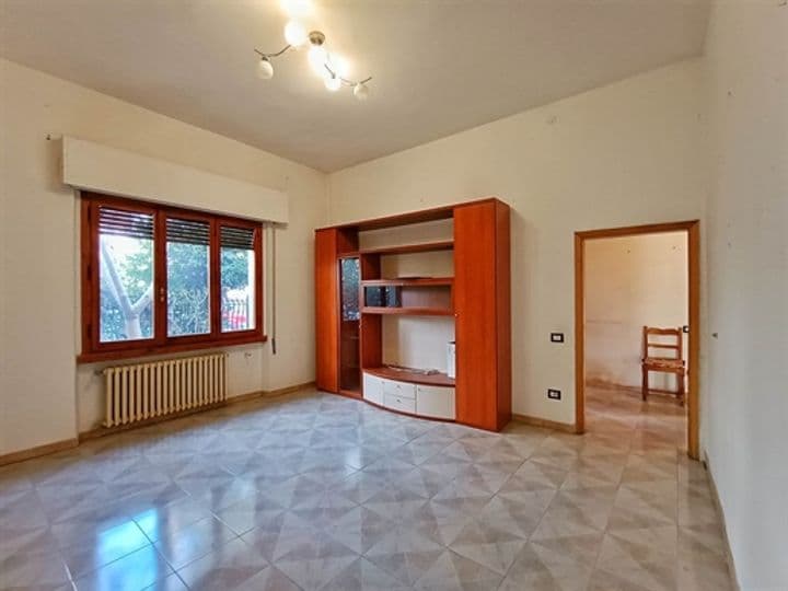 2 bedrooms house for sale in Florence, Italy - Image 4