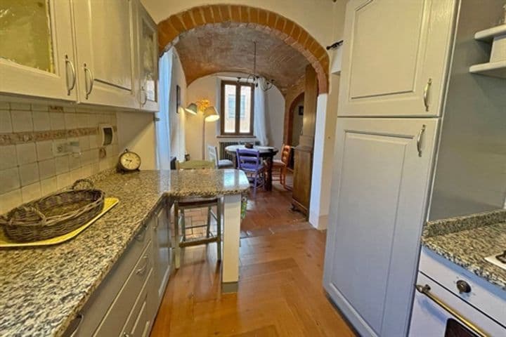 Apartment for sale in Montepulciano, Italy - Image 2