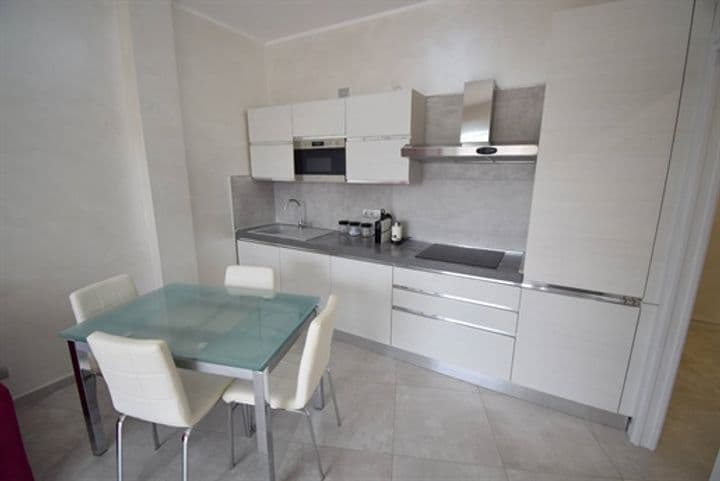 Apartment for sale in Diano Marina, Italy - Image 8