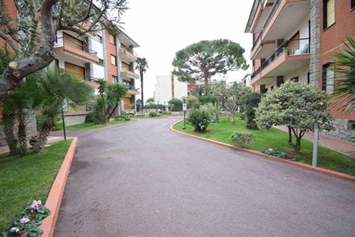 Apartment for sale in Diano Marina, Italy - Image 4