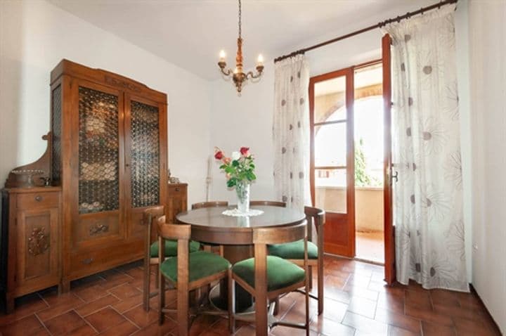 House for sale in Montepulciano, Italy - Image 8