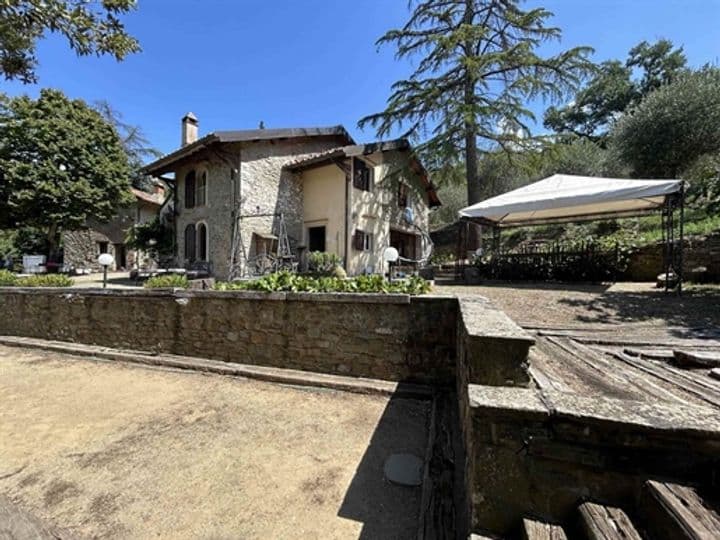 7 bedrooms house for sale in Arezzo, Italy - Image 3