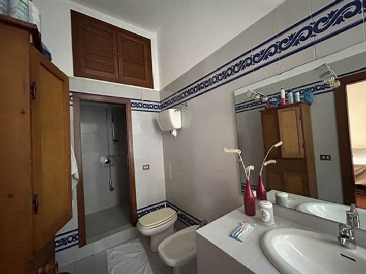 Apartment for sale in Cortona, Italy - Image 3