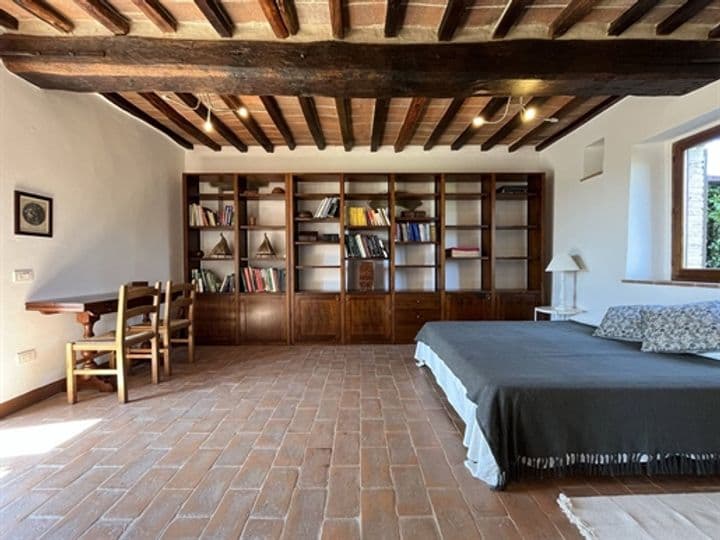 4 bedrooms house for sale in Cortona, Italy - Image 12