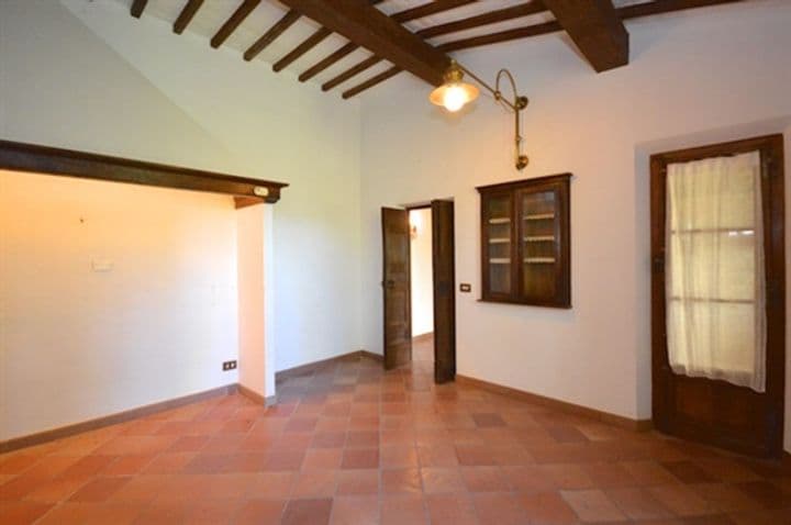 House for sale in Castiglione dOrcia, Italy - Image 5