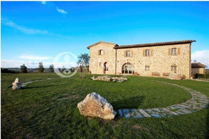 10 bedrooms house for sale in Pienza, Italy - Image 2