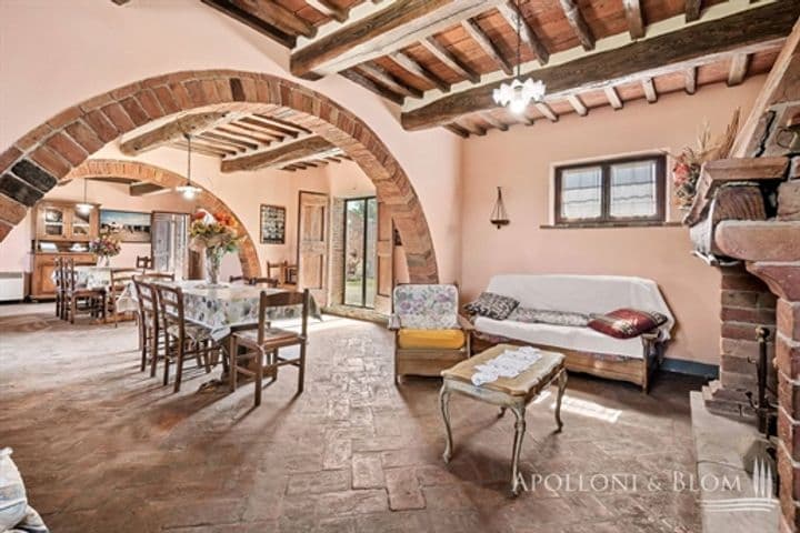 House for sale in Cortona, Italy - Image 3