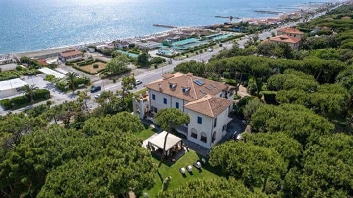 8 bedrooms house for sale in Massa, Italy - Image 9