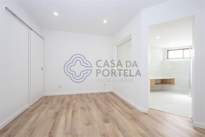 House for sale in Canidelo, Portugal - Image 10