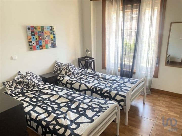 1 bedroom apartment for sale in Sao Mamede De Infesta, Portugal - Image 2