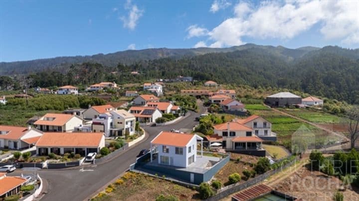 House for sale in Prazeres, Portugal - Image 9