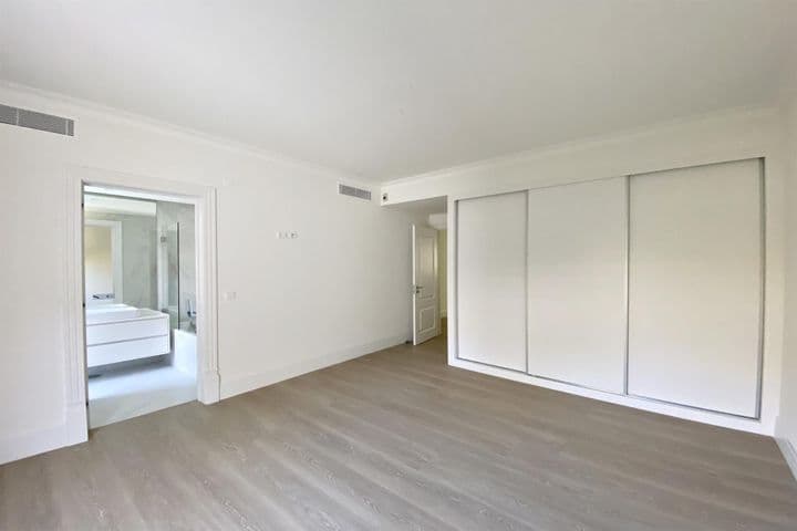 2 bedrooms apartment for sale in Lisbon, Portugal - Image 9