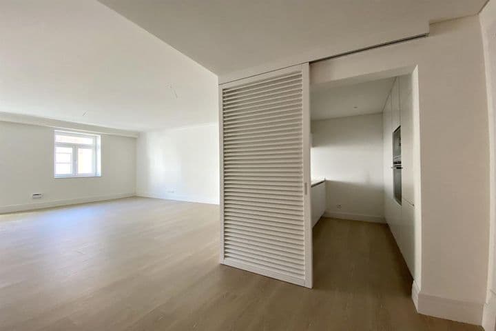 2 bedrooms apartment for sale in Lisbon, Portugal - Image 3