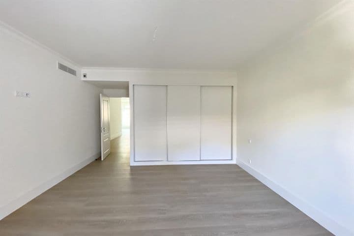 2 bedrooms apartment for sale in Lisbon, Portugal - Image 10