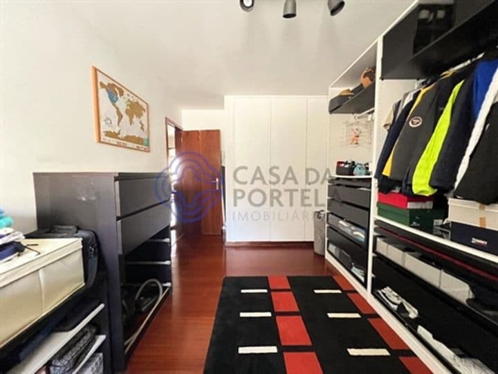 House for sale in Fanzeres e Sao Pedro da Cova, Portugal - Image 9